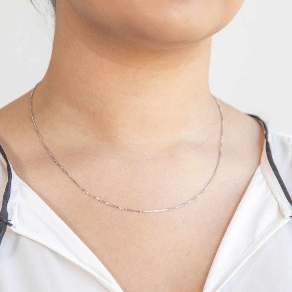 9ct White Solid Gold 15 Gauge 46cm Chain