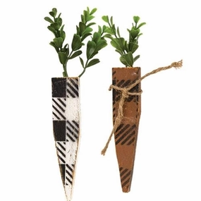 *Buffalo Check White or Orange Small Rustic Wood Carrot 2 Asstd.