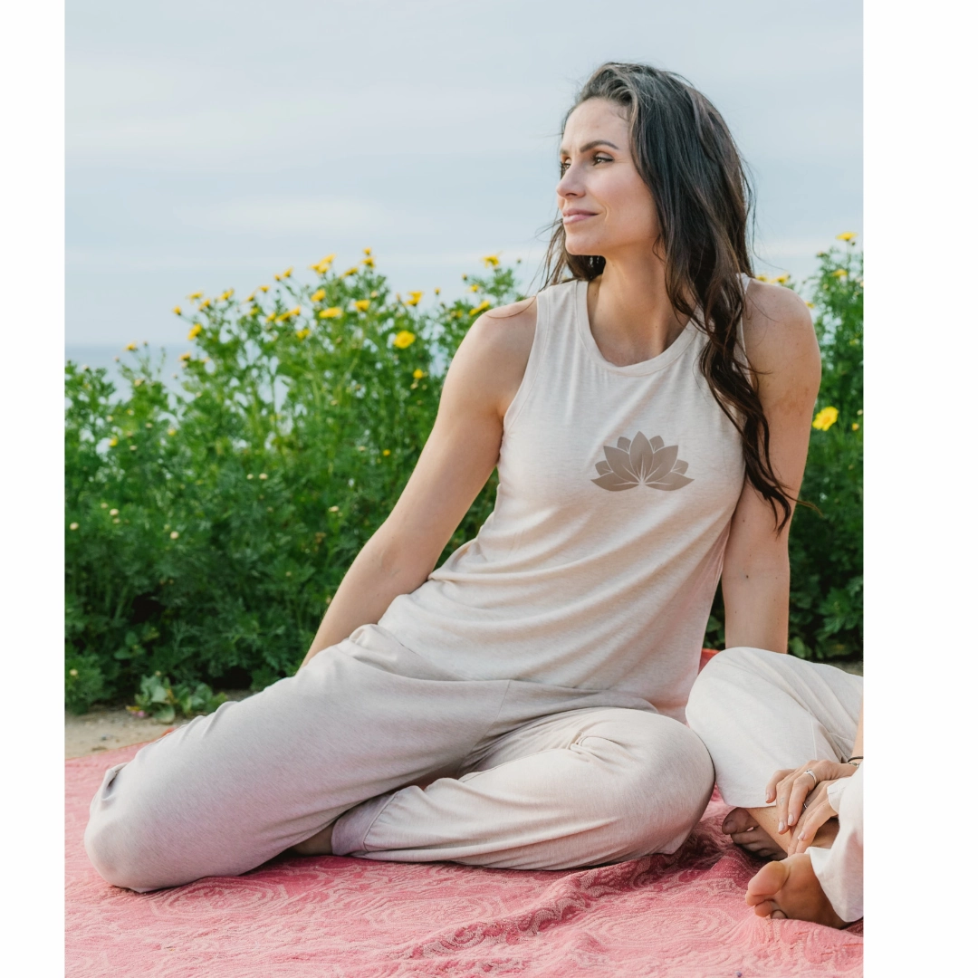 Bamboo Flow Tank ~ Lotus