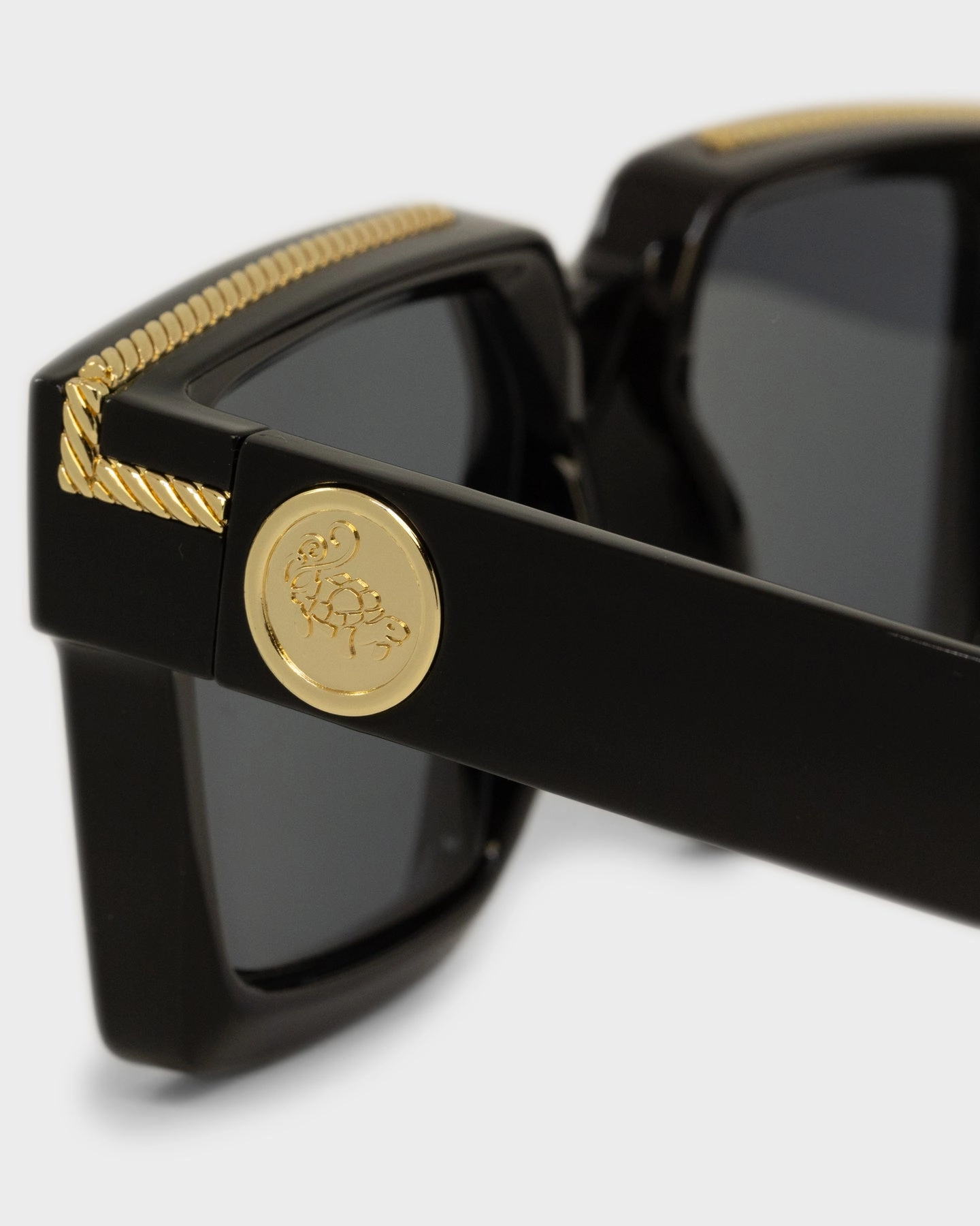 Belvoir & Co Hendrix Billion Sunglasses Gloss Black