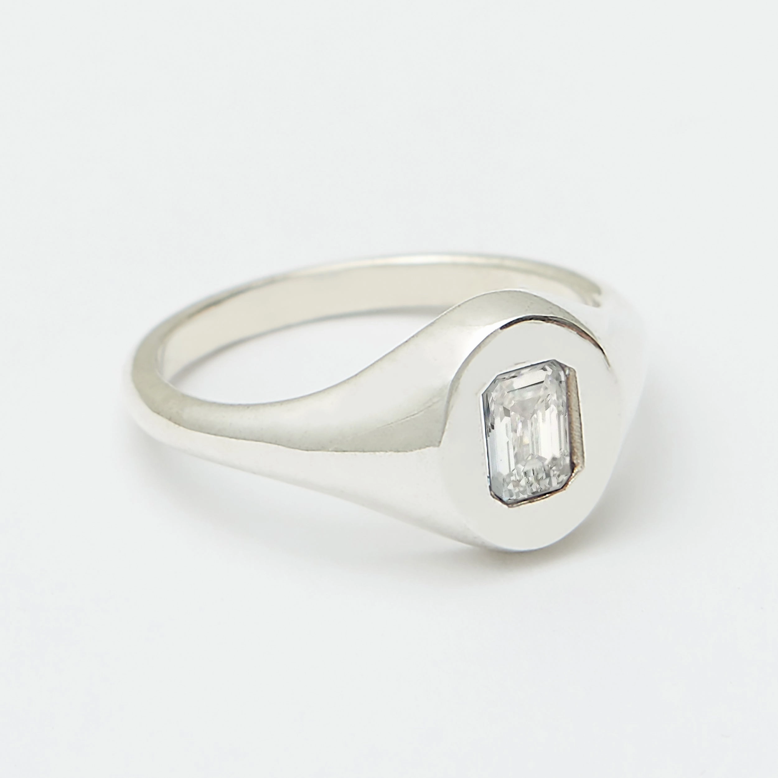 Evan Birthstone Signet Ring in Silver