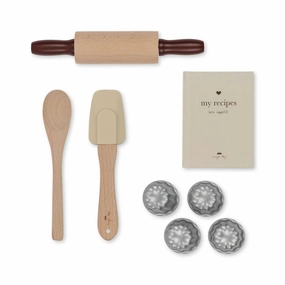 Madeleine Baking Set In Brown