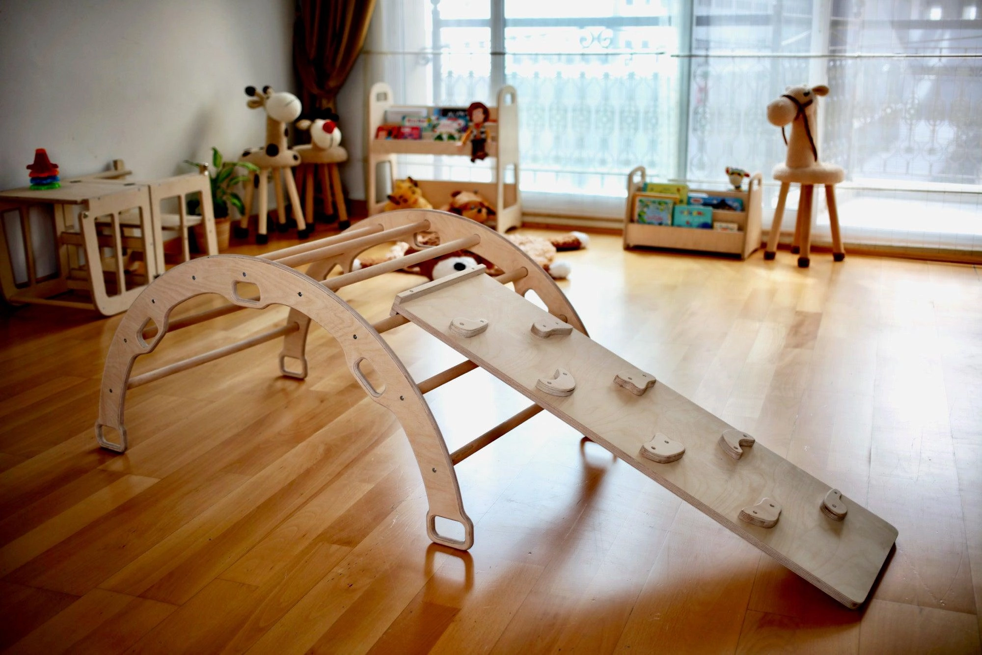 Montessori Arch Rocker With Ramp and Pillow