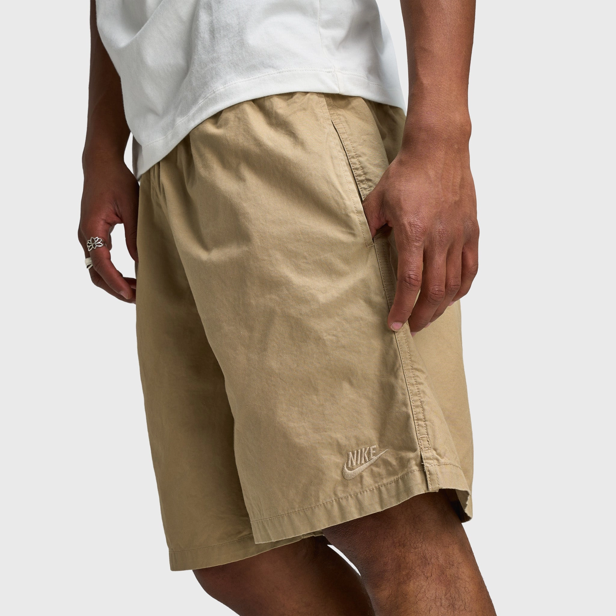 Nike Club Washed Flow Shorts Parachute Beige / Parachute Beige