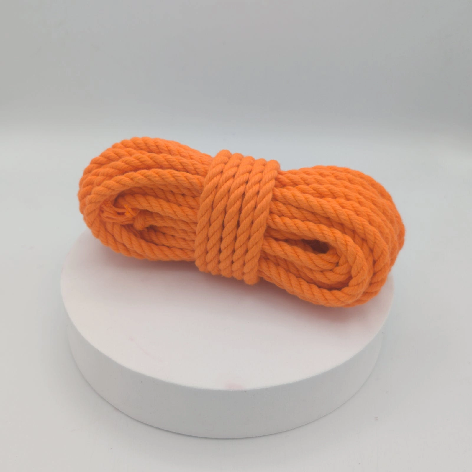POSH Rope - 3 Strand Spun Polyester Bondage Rope - Synthetic Hemp - 6mm