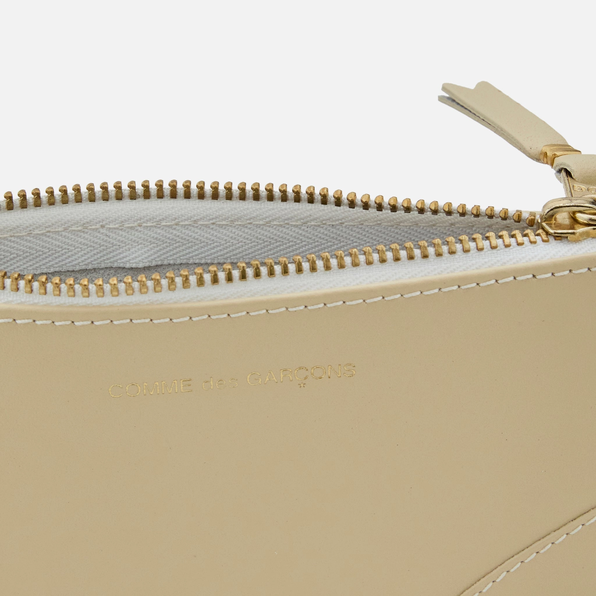 SA8100 Classic Line Wallet Off White