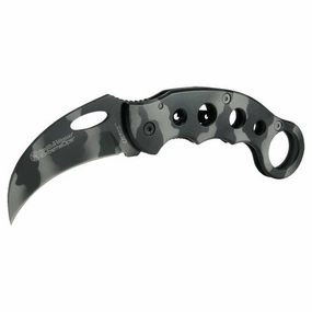 Smith and Wesson Folding Knife - Extreme Ops Plain Edge Karambit Blade | SWCK32C