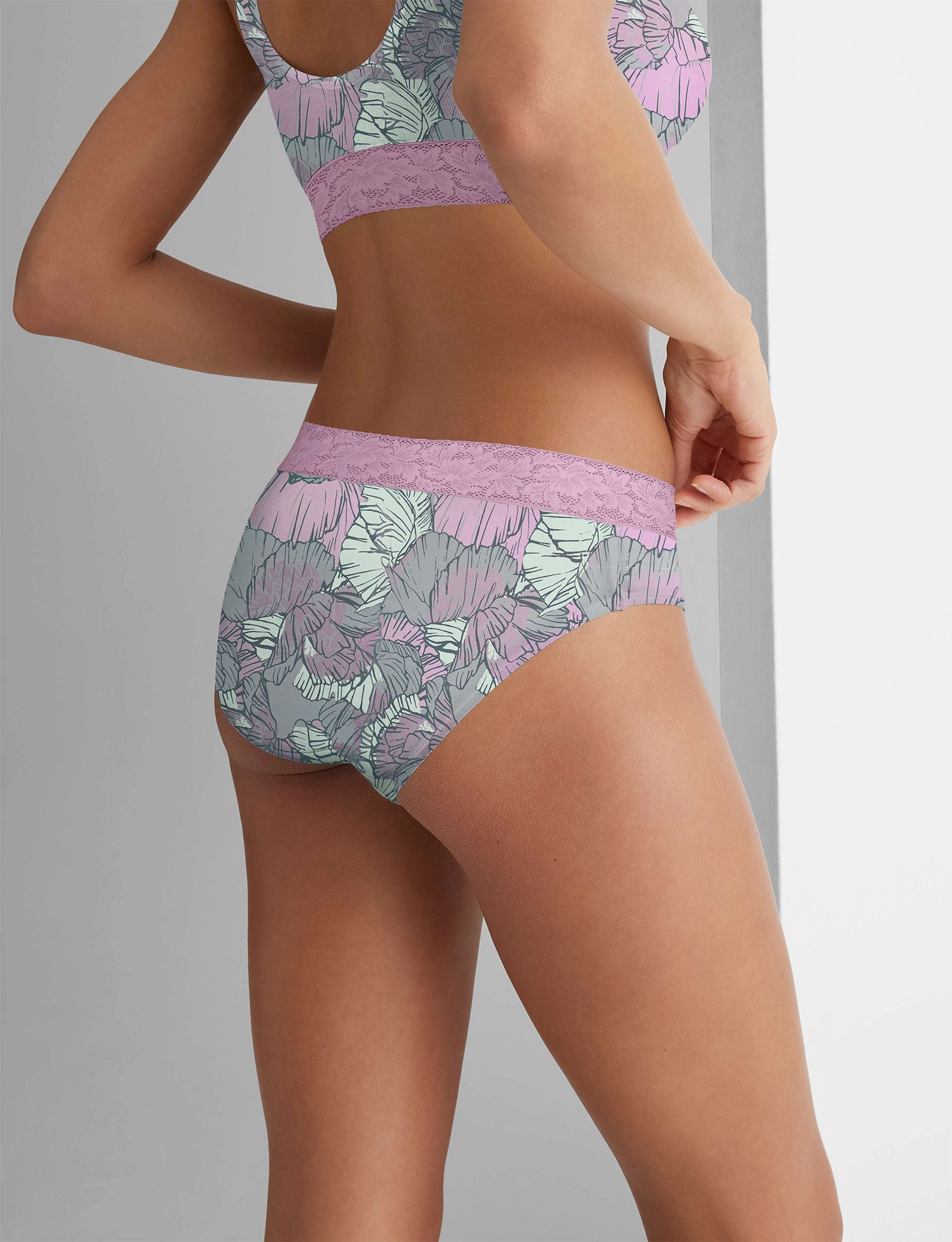 Women's Second Skin Brief (3-Pack)